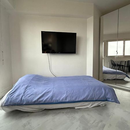Apartment Home In Paris With View, 15Min Direct To Center Kültér fotó