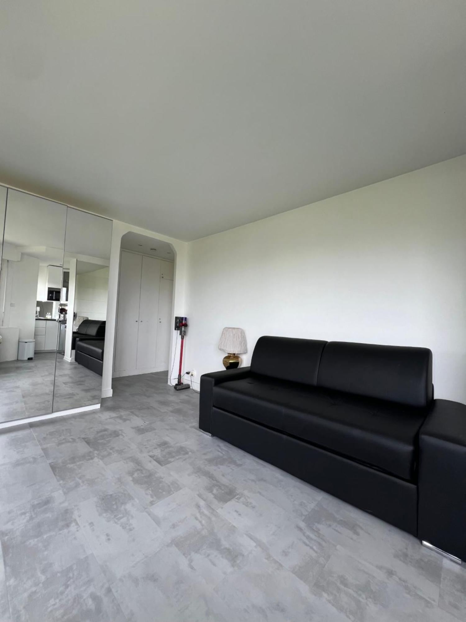Apartment Home In Paris With View, 15Min Direct To Center Kültér fotó
