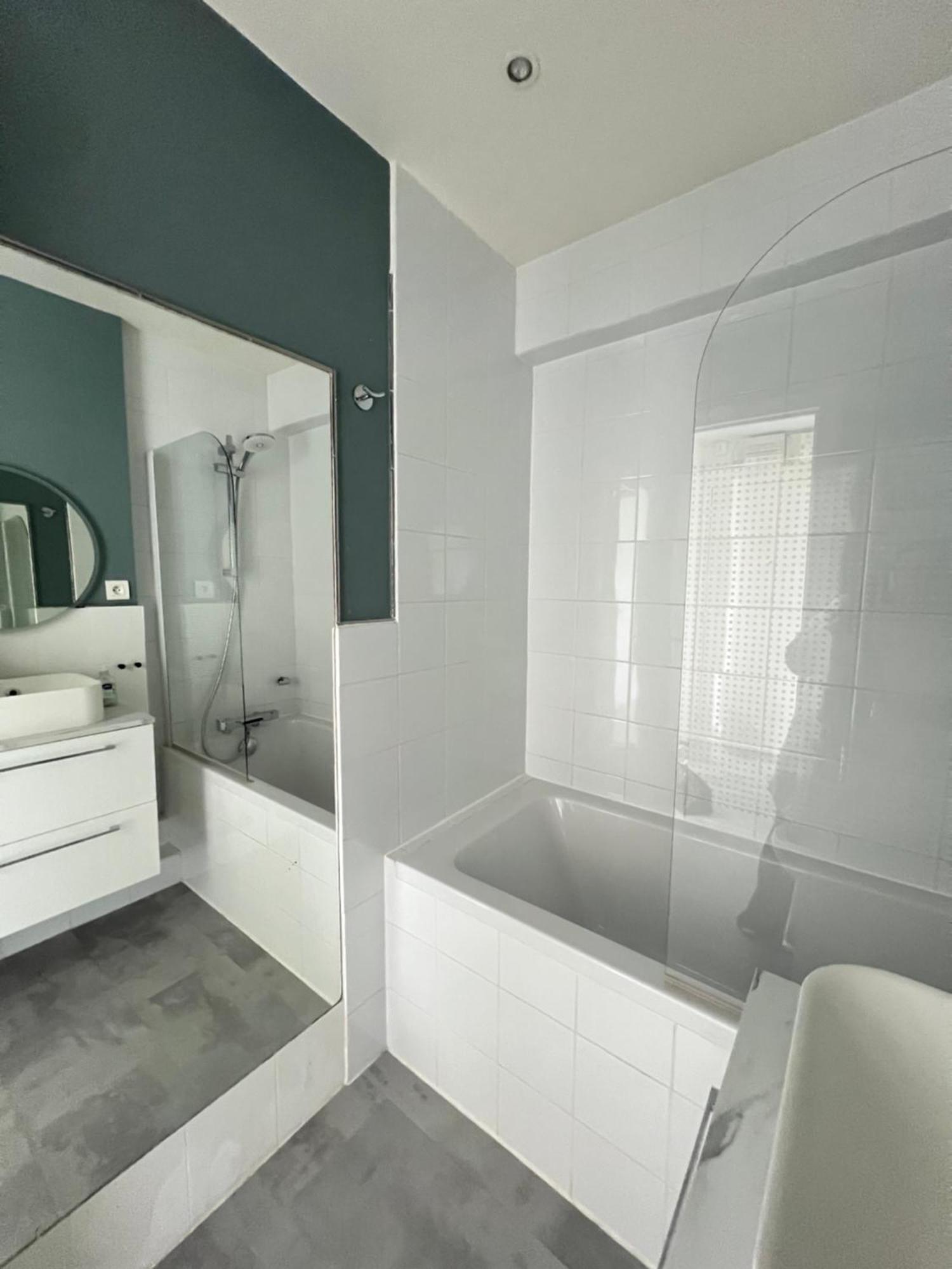 Apartment Home In Paris With View, 15Min Direct To Center Kültér fotó