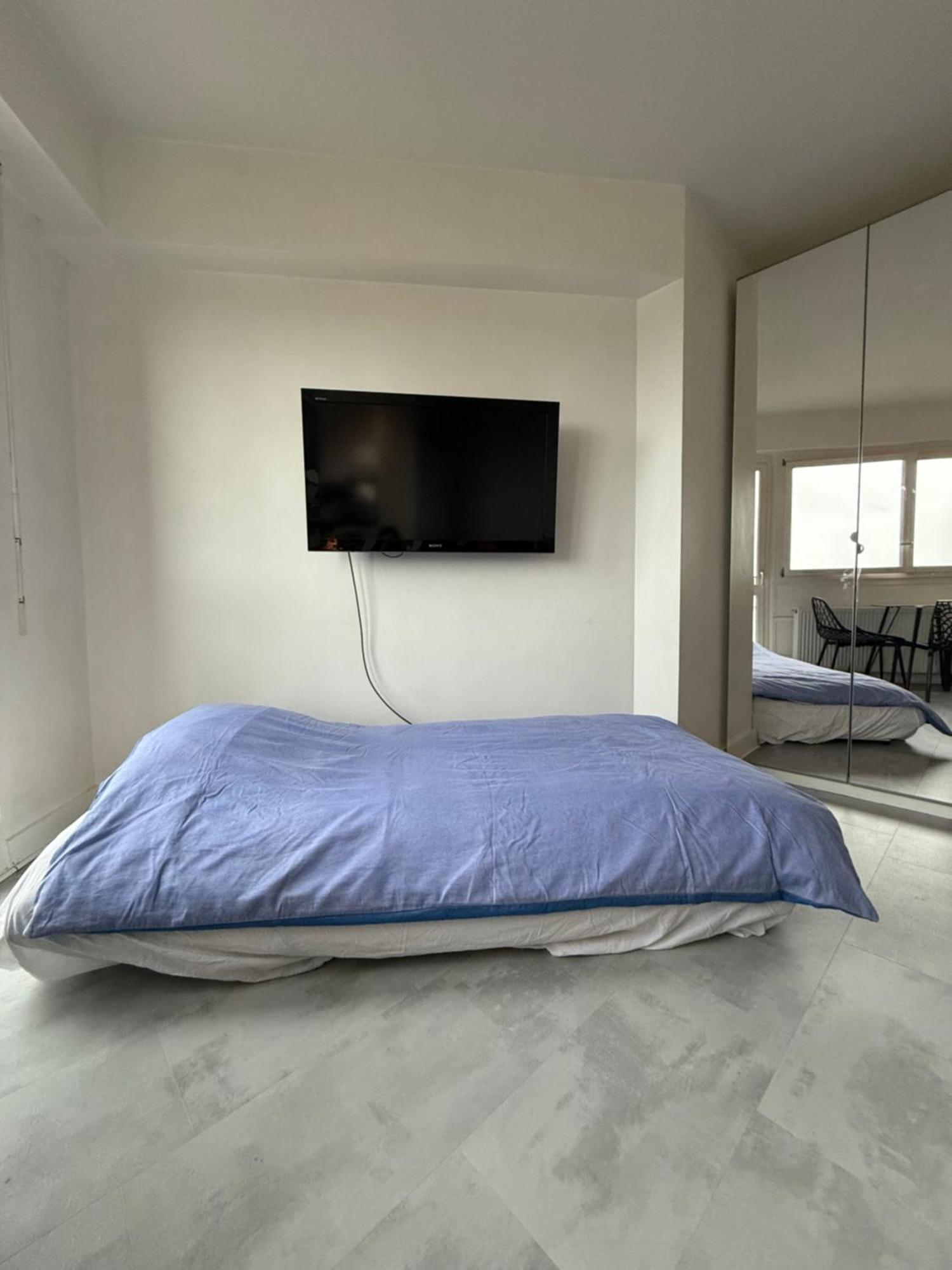 Apartment Home In Paris With View, 15Min Direct To Center Kültér fotó